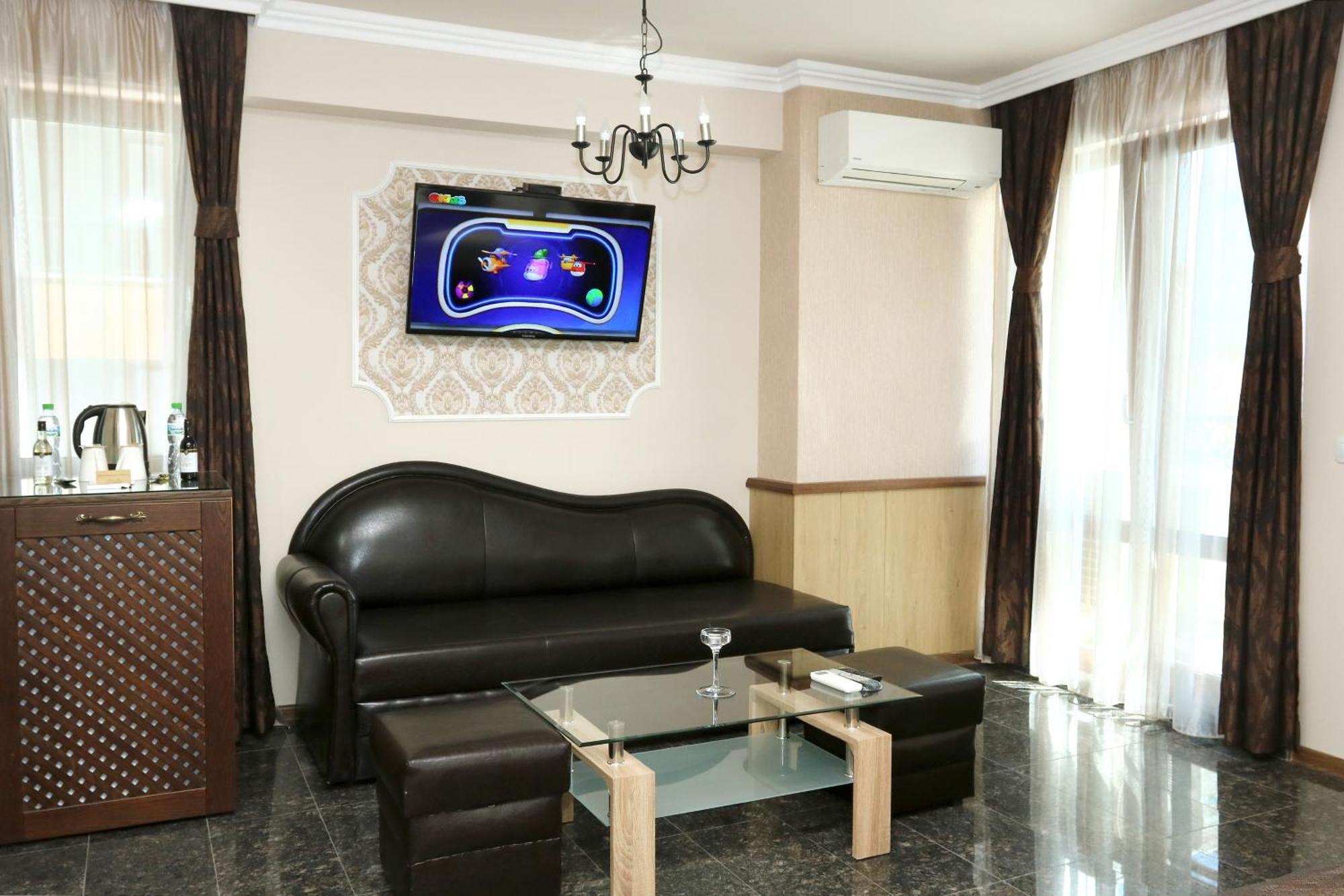 Mon Ami Apart In Studentski Grad Area София Экстерьер фото